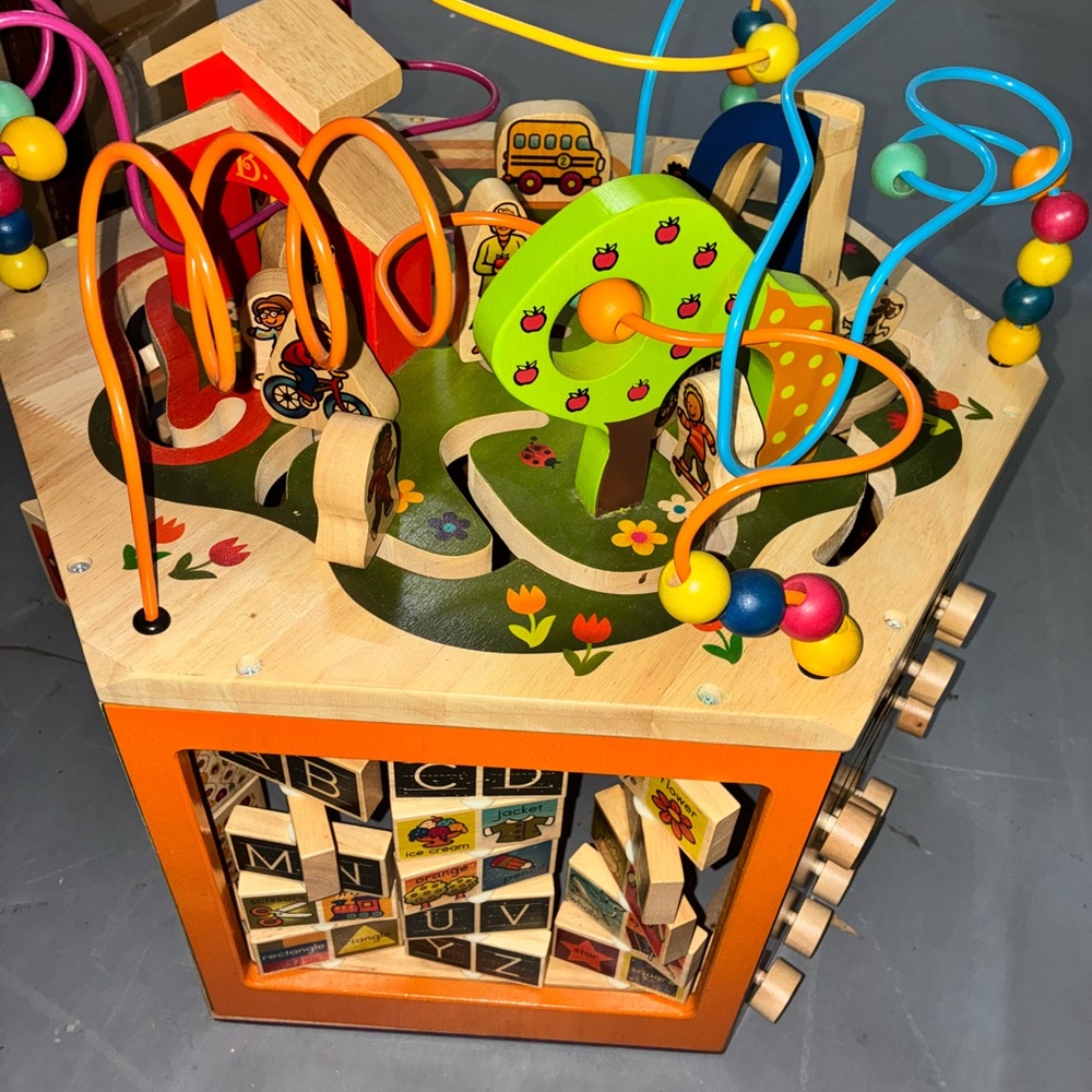 Youngland Multicolor Wooden Activity Cube